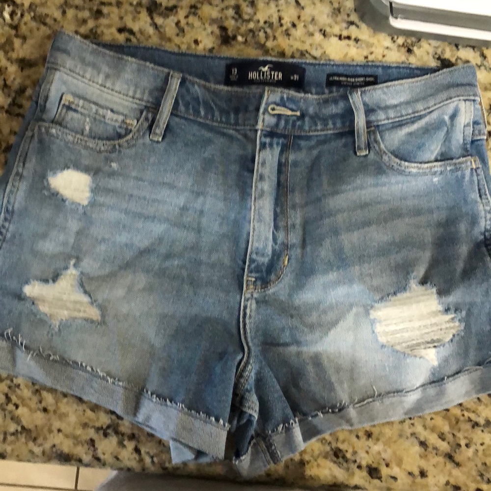 Jean shorts, never worn!